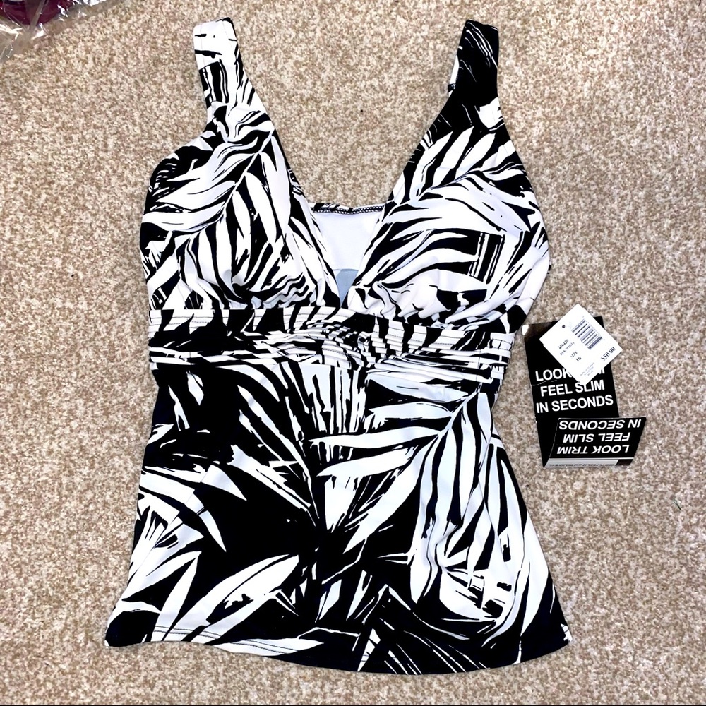 Bathing suit top